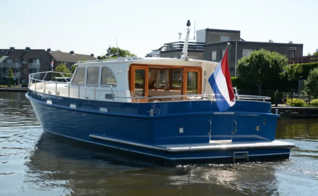 Dutchess of Frisia — motorjacht huren